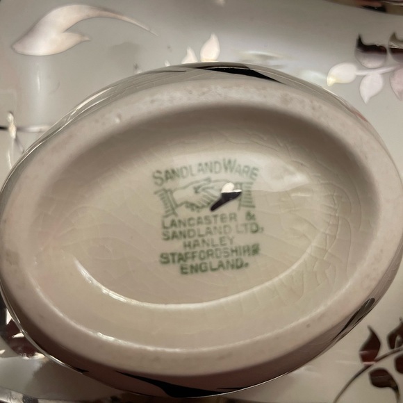 Sandland Ware Cream, Sugar and Tray - Picture 5 of 7